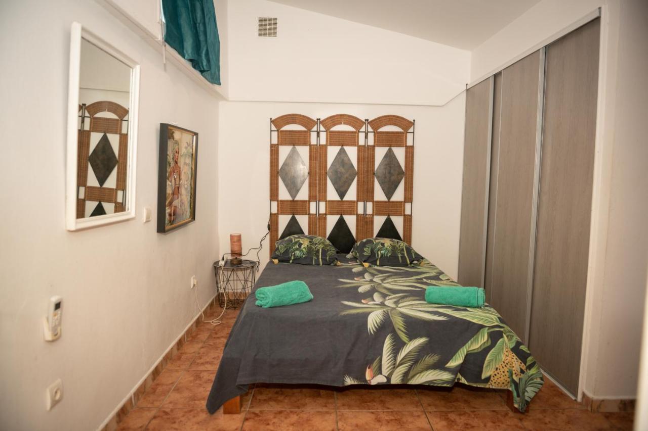 Chambres D'Hotes Du Domaine Des Doudous Saint Pierre Exterior photo